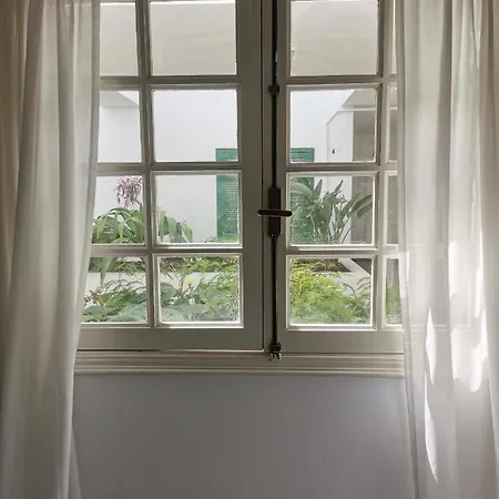 Appartement Balancon Pool Ii
